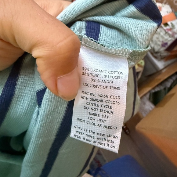 Toad&Co Striped Samba Marley V-Neck Tee - Picture 4 of 6